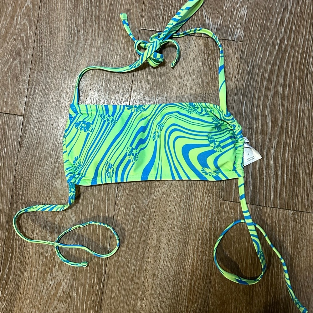 Small rectangular bikini top
